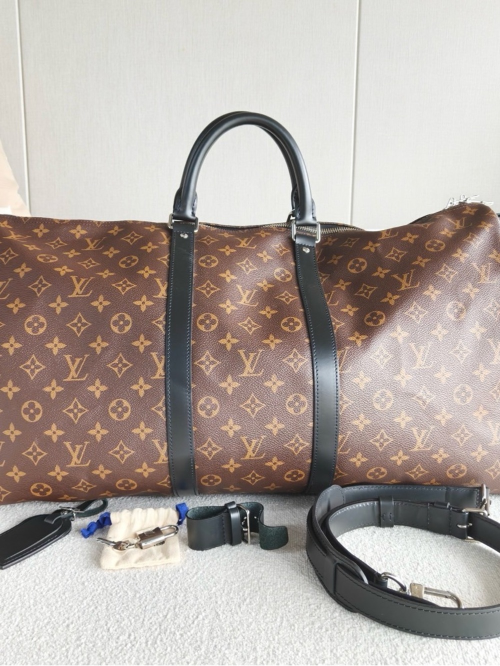 Louis Vuitton | Keepall 55 Monogram Black Leather | Mint Condition